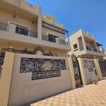 cast-aluminium-boundary-wall-gate-uae-design
